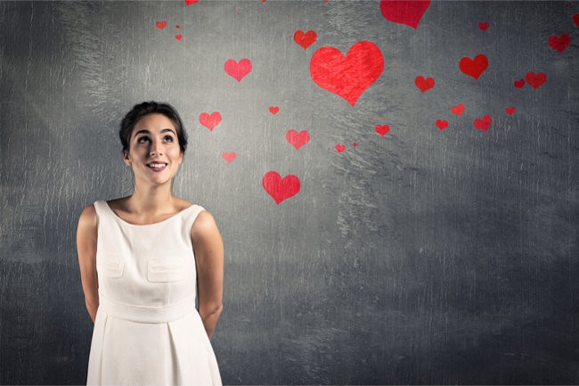 Voici comment rencontrer des gens plus rapidement sur des sites de rencontres!